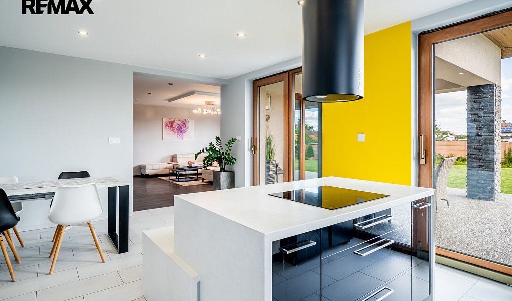 Prodej domu 300 m² s pozemkem 3 877 m², Otvice – náhled fotky 5