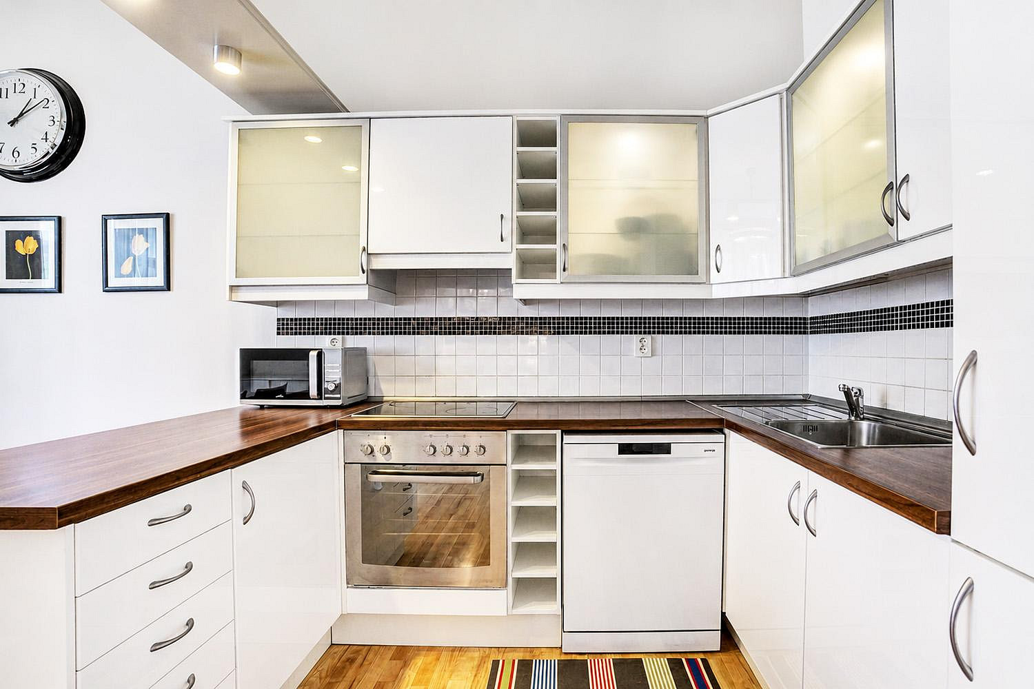 Pronájem bytu 3+1 108 m² – fotografie 3