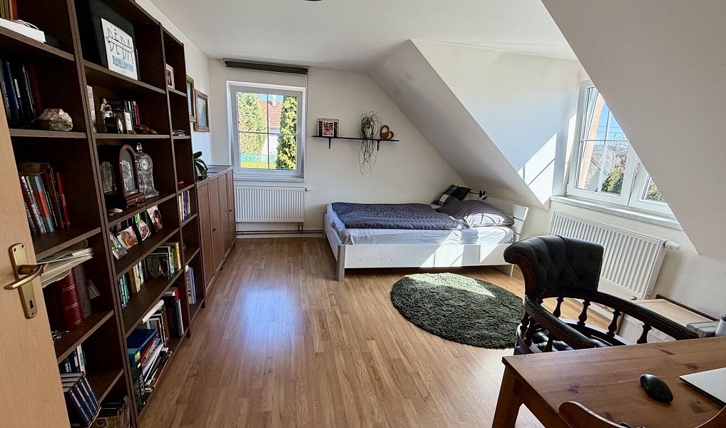 Prodej domu 214 m² s pozemkem 611 m², Stará Huť – náhled fotky 33