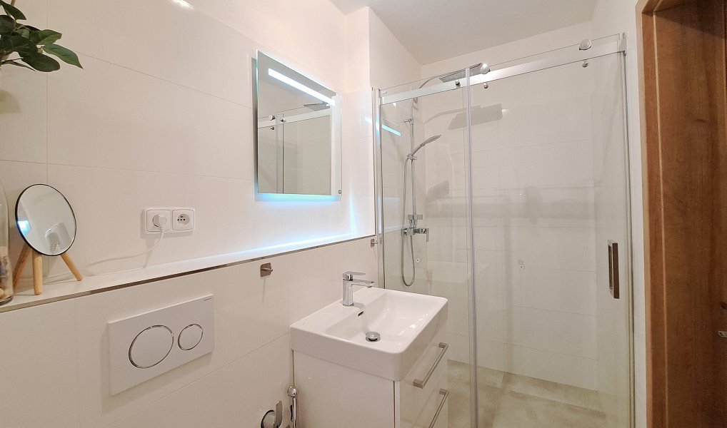Prodej bytu 2+kk 46 m², Všemina – náhled fotky 19