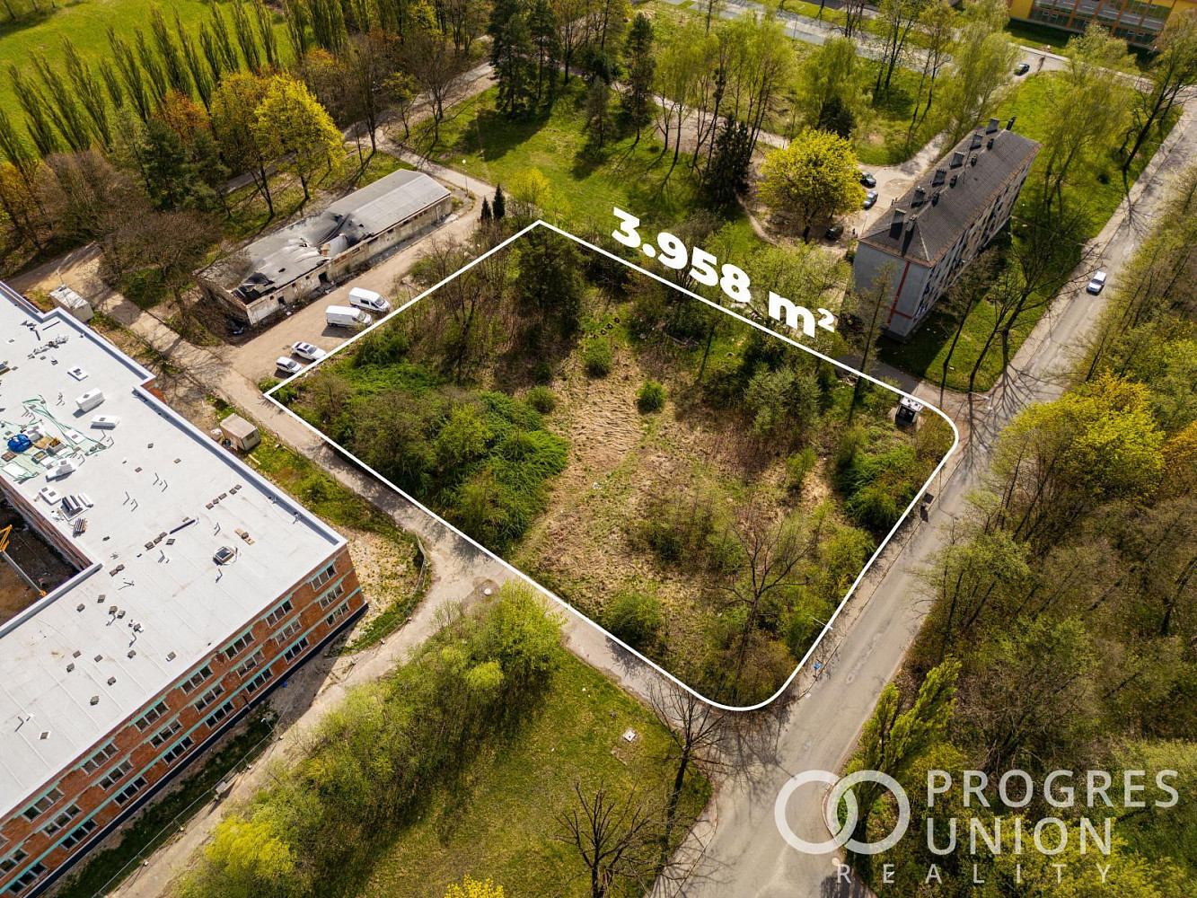 Prodej stavebního pozemku 3 958 m² – pohled 2