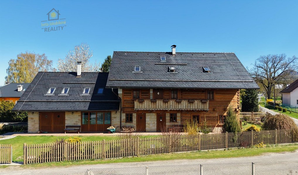 Pronájem domu 638 m² s pozemkem 1 266 m², Okna – náhled fotky 27