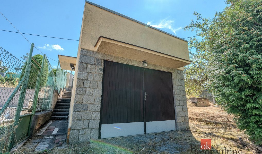 Prodej stavebního pozemku 1 127 m², Plzeň – náhled fotky 6