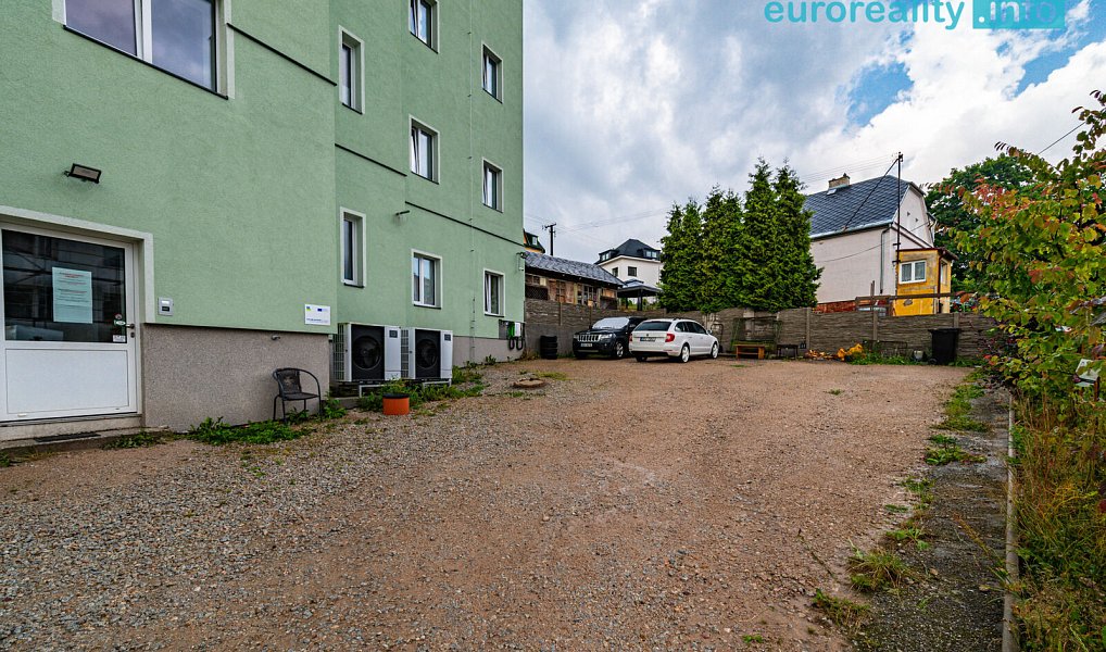 Pronájem bytu 3+kk 58 m², Luby – náhled fotky 13