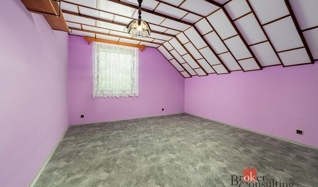 Prodej domu 141 m² s pozemkem 837 m², Zahrádky – náhled fotky 13