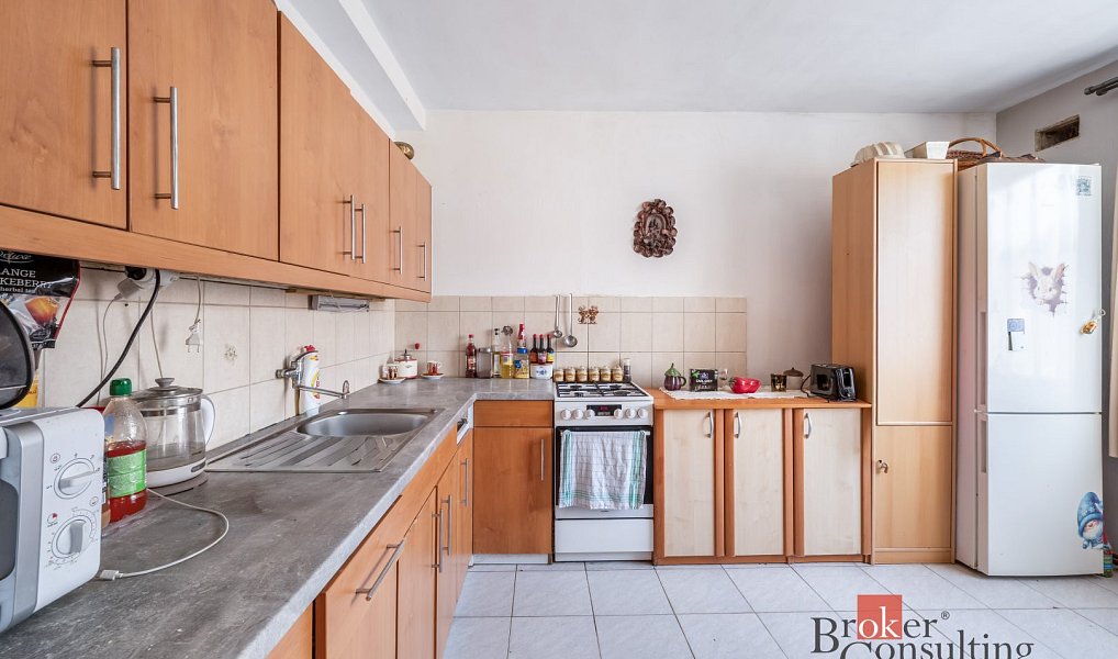 Prodej domu 220 m² s pozemkem 493 m², Blučina – náhled fotky 44