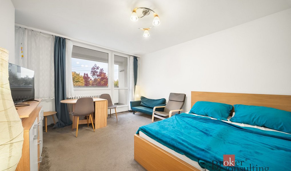 Prodej bytu 1+kk 26 m², Kladno – náhled fotky 2