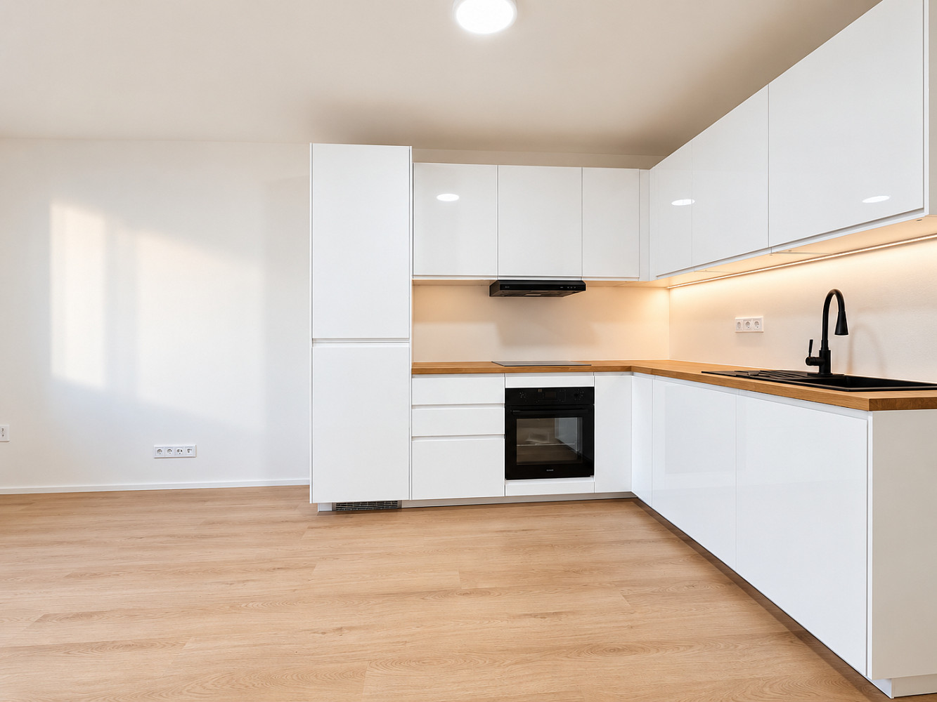 Prodej bytu 3+kk 54 m² – fotografie 3