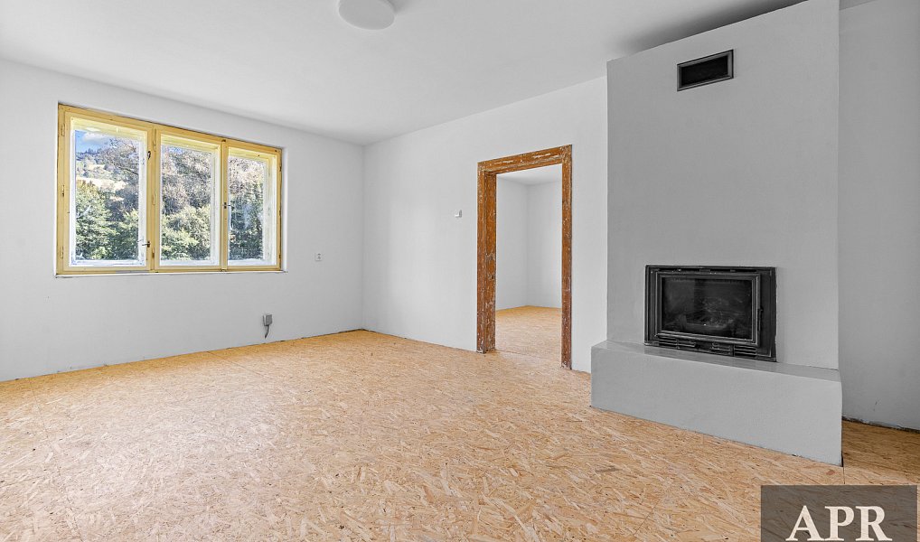 Prodej chaty/chalupy 123 m² s pozemkem 4 224 m², Lopeník – náhled fotky 3
