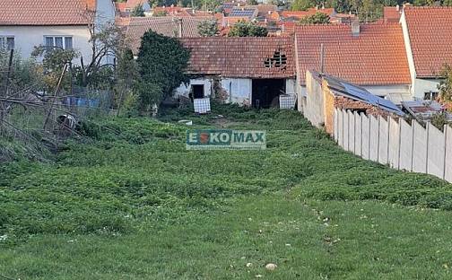 Prodej stavebního pozemku 1 953 m², Hlohovec, okres Břeclav