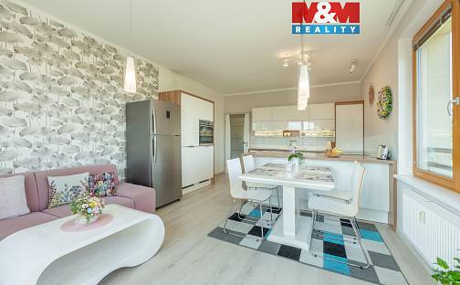 Prodej bytu 4+kk 95 m², Školní, Průhonice, okres Praha-západ