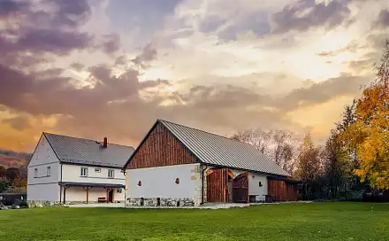 Pronájem chaty/chalupy 600 m² s pozemkem 5 000 m², Žandov - Heřmanice, okres Česká Lípa