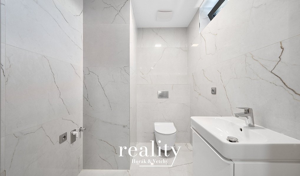 Pronájem bytu 4+kk 127 m², Jihlava – náhled fotky 30