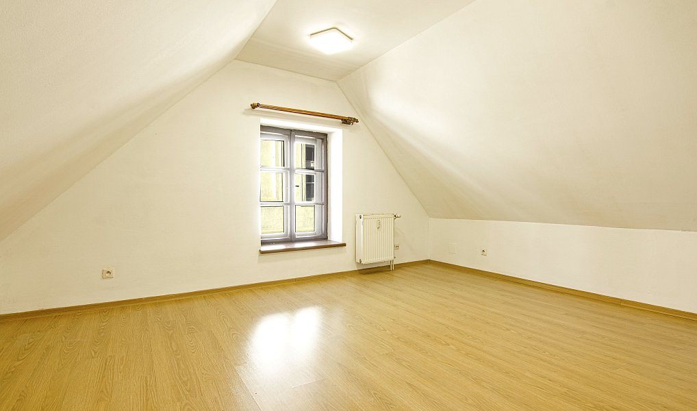 Pronájem bytu 1+1 37 m², Jindřichův Hradec – náhled fotky 4