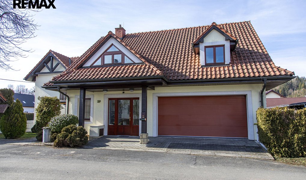 Prodej domu 302 m² s pozemkem 1 176 m², Ratiboř – náhled fotky 4