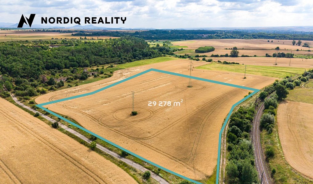 Prodej pole 29 278 m², Staňkovice – náhled fotky 2