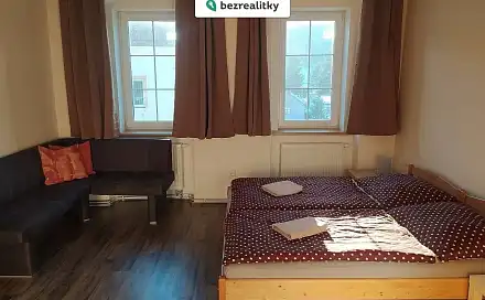 Prodej bytu 5+kk 100 m², Karlovarská, Pernink, okres Karlovy Vary