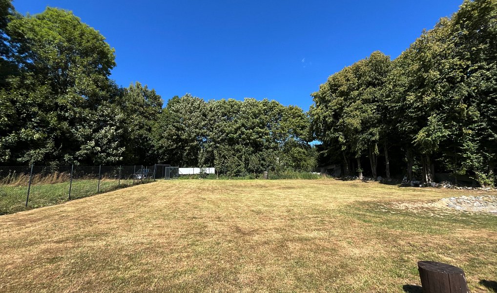 Prodej stavebního pozemku 1 164 m², Tři Sekery – náhled fotky 5
