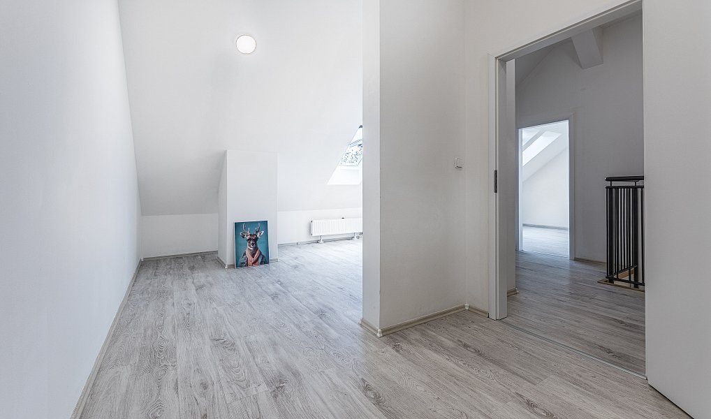 Prodej bytu 4+kk 102 m², Psáry – náhled fotky 17