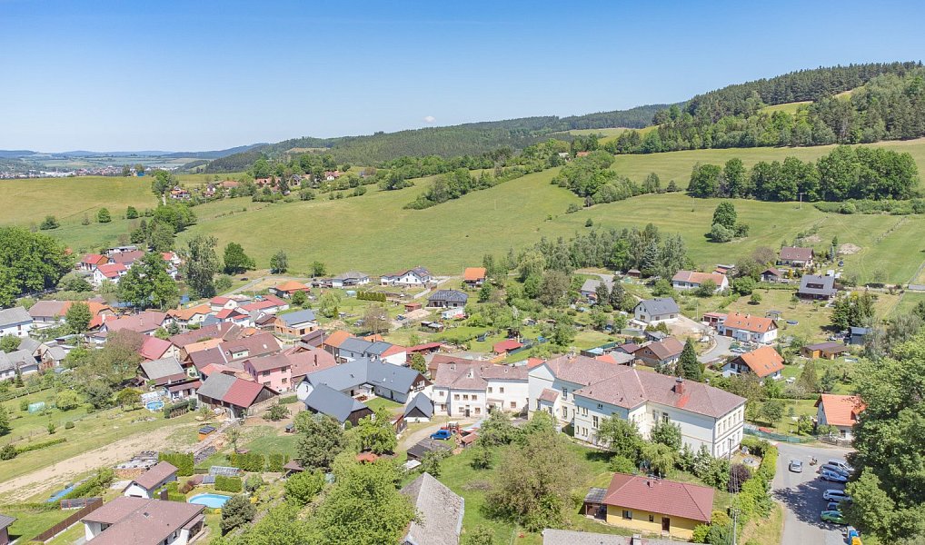 Prodej stavebního pozemku 716 m², Dlouhá Ves – náhled fotky 12