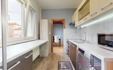 Pronájem bytu 4+1 77 m²