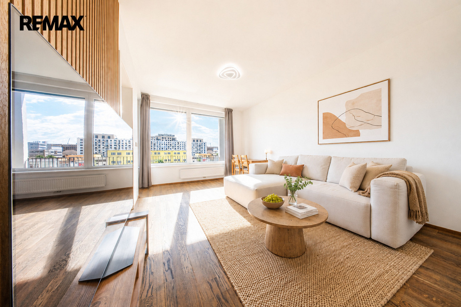 Prodej bytu 2+kk 56 m² — photo 2