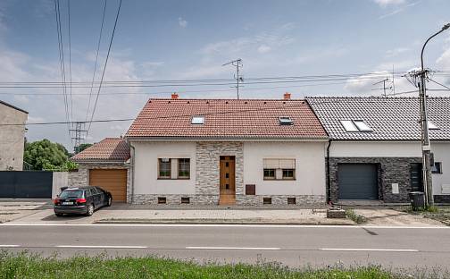 Prodej domu 300 m² s pozemkem 517 m², Hraniční, Břeclav - Poštorná