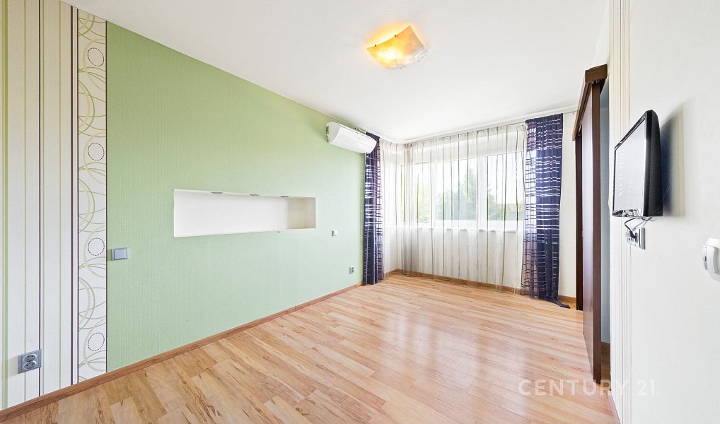 Pronájem domu 210 m² s pozemkem 1 586 m², Mukařov – náhled fotky 24
