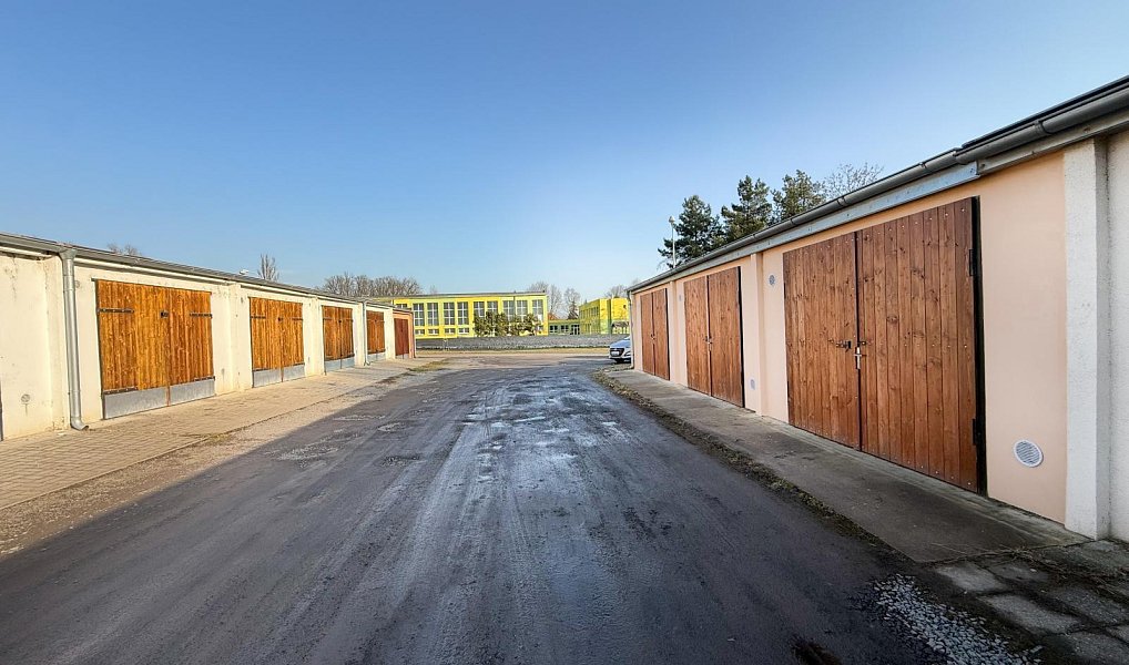 Pronájem garáže, 24 m2, Duchcov, ul. Osecká, Duchcov – náhled fotky 8