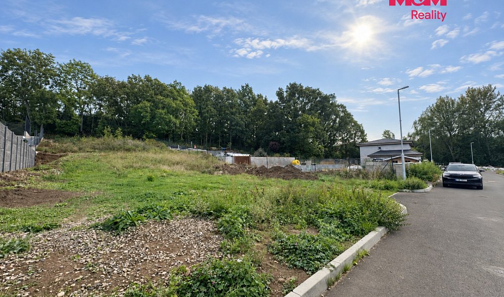 Prodej stavebního pozemku 874 m², Klášterec nad Ohří – náhled fotky 2