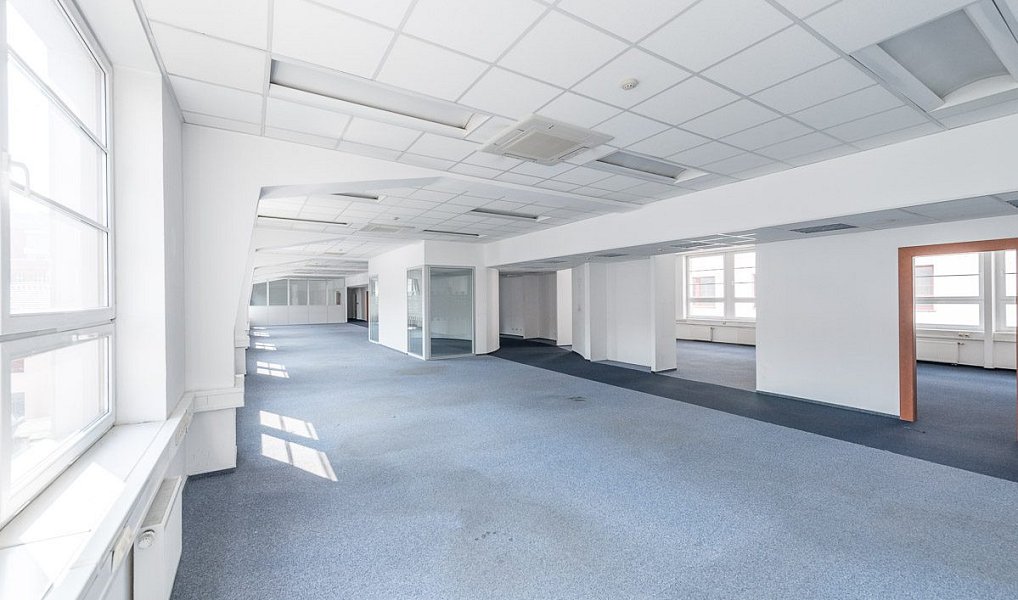 Pronájem kanceláře 218 m², Praha – náhled fotky 7