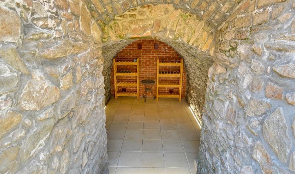Prodej domu 184 m² s pozemkem 184 m², Znojmo – náhled fotky 20