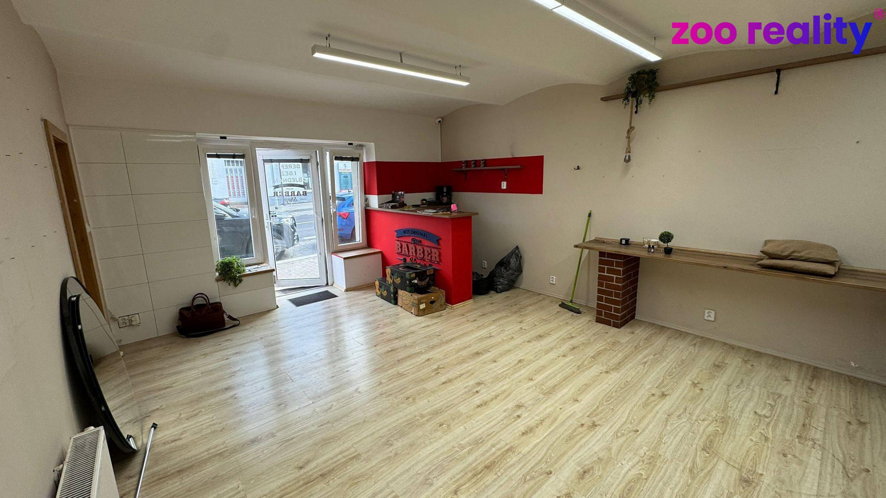 Pronájem obchodních prostor 50 m² – fotografie 3