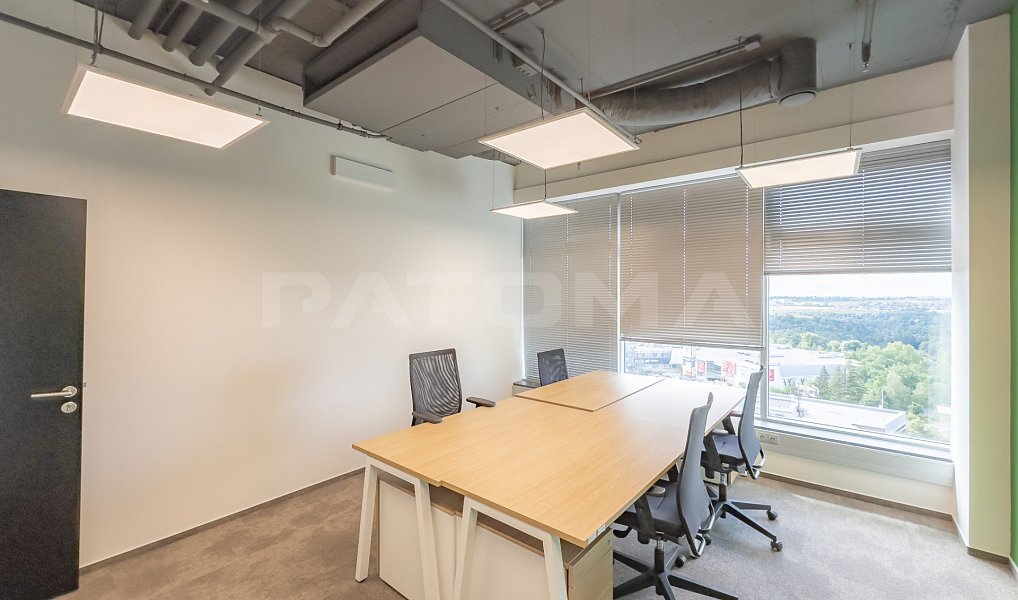 Pronájem kanceláře 150 m², Praha – náhled fotky 8