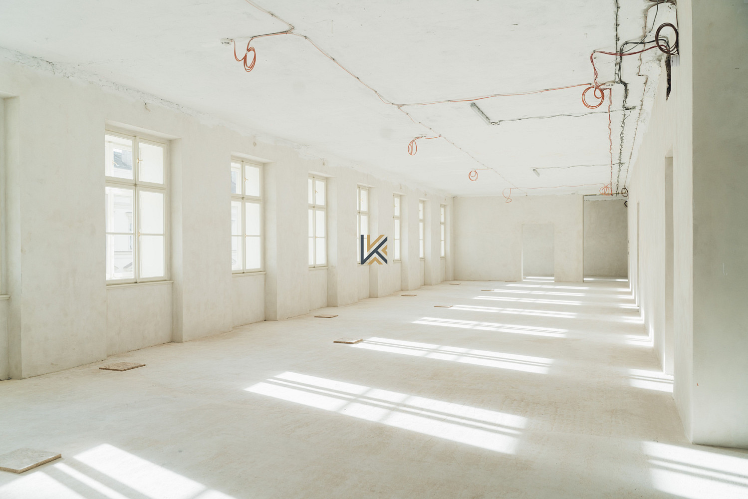 Pronájem kanceláře 1 119 m² – fotografie 2