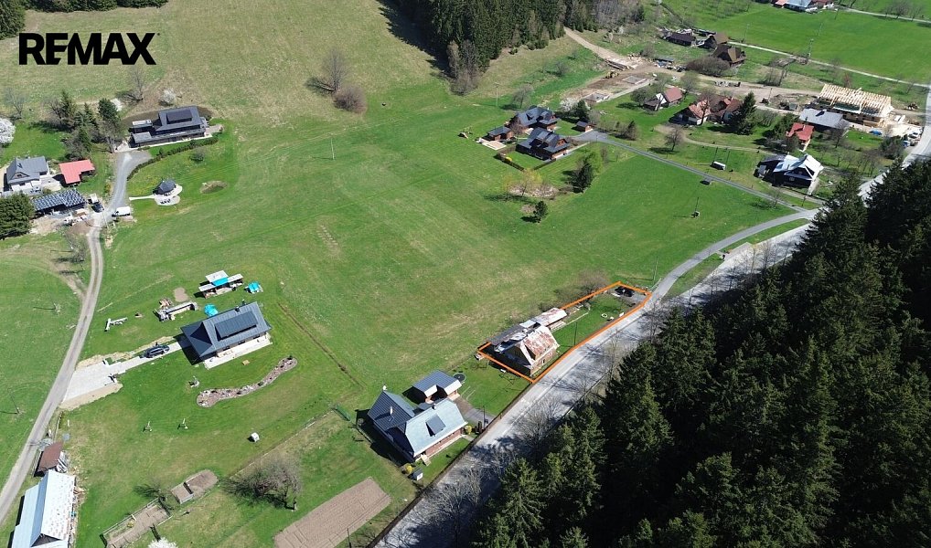 Prodej chaty/chalupy 745 m² s pozemkem 745 m², Velké Karlovice – náhled fotky 9