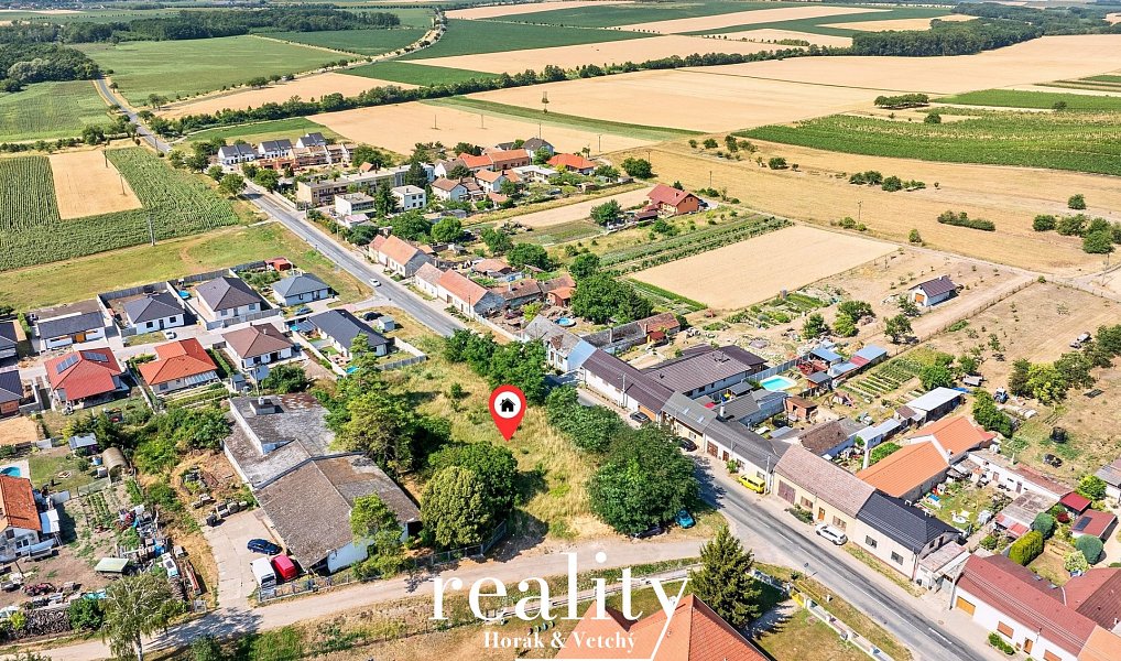 Prodej stavebního pozemku 2 002 m², Drnholec – náhled fotky 15