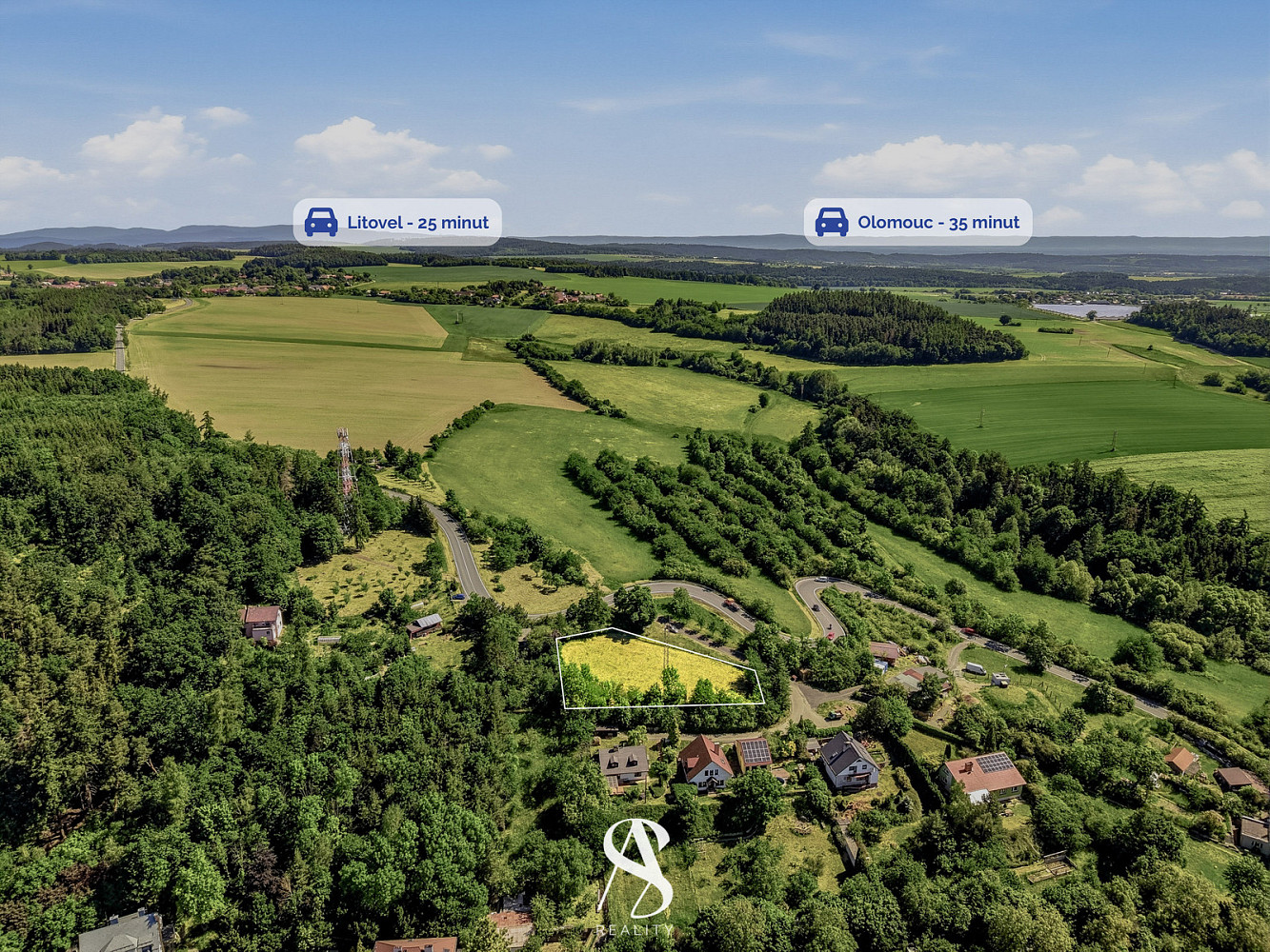 Prodej stavebního pozemku 1 486 m² – fotografie 4