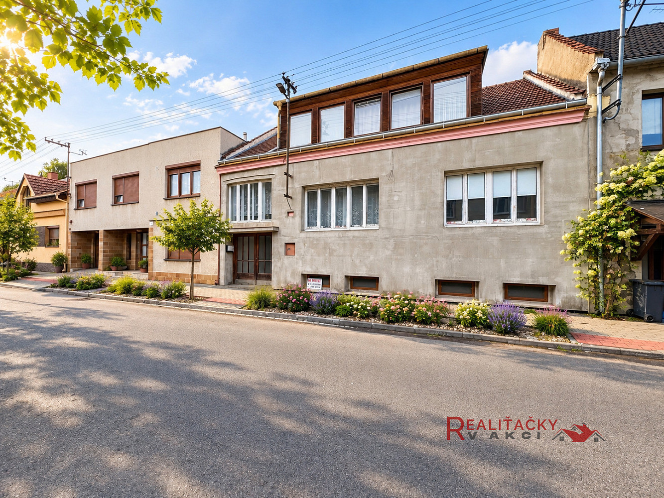 Prodej domu 363 m² s pozemkem 779 m²