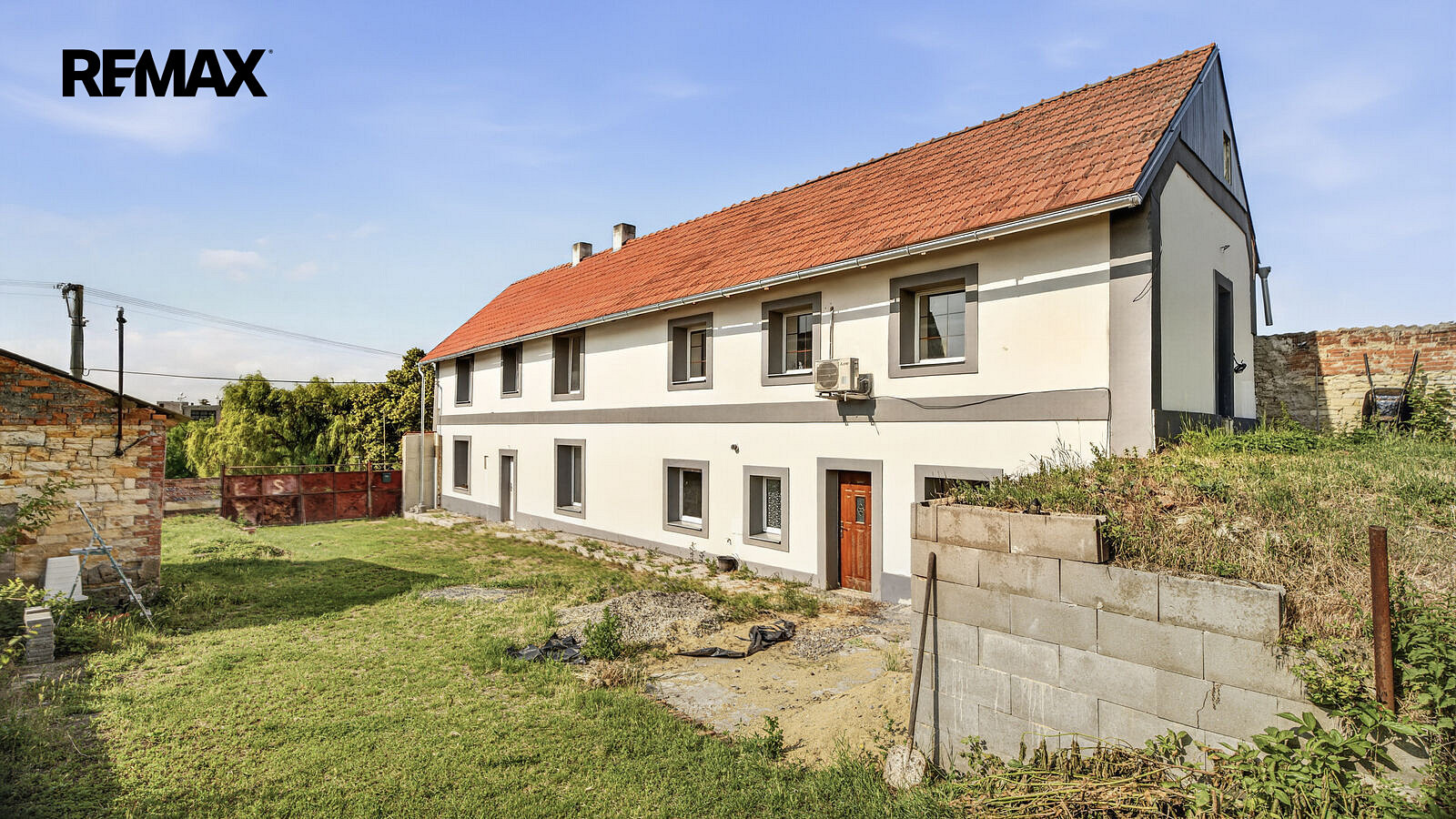 Prodej domu 170 m² s pozemkem 977 m²