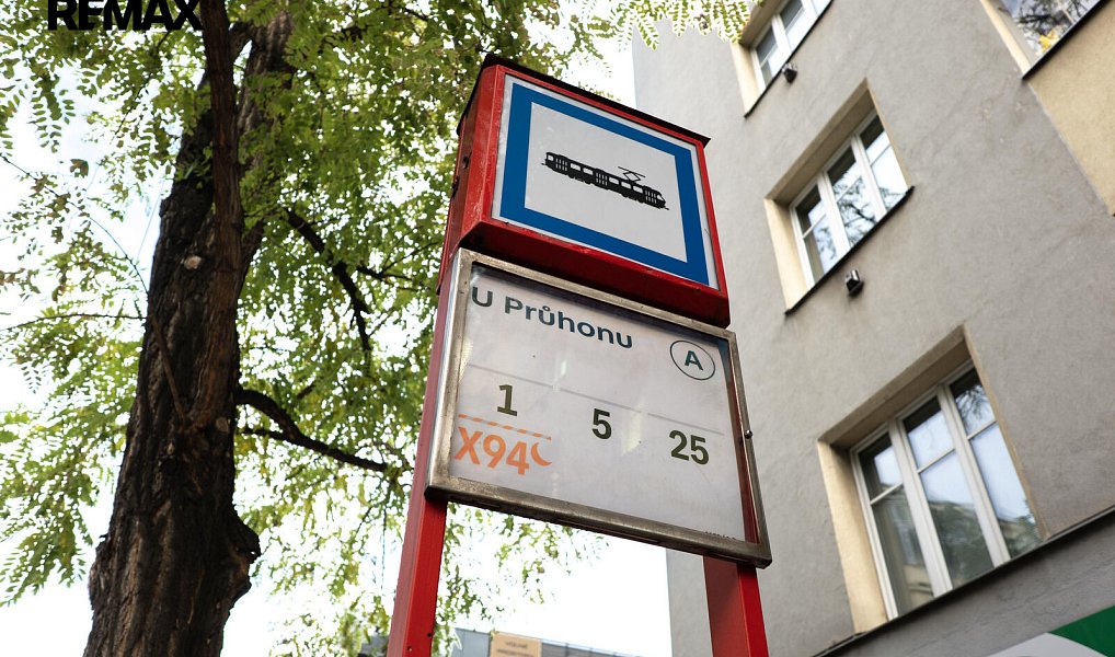 Prodej bytu 1+kk 27 m², Praha – náhled fotky 9