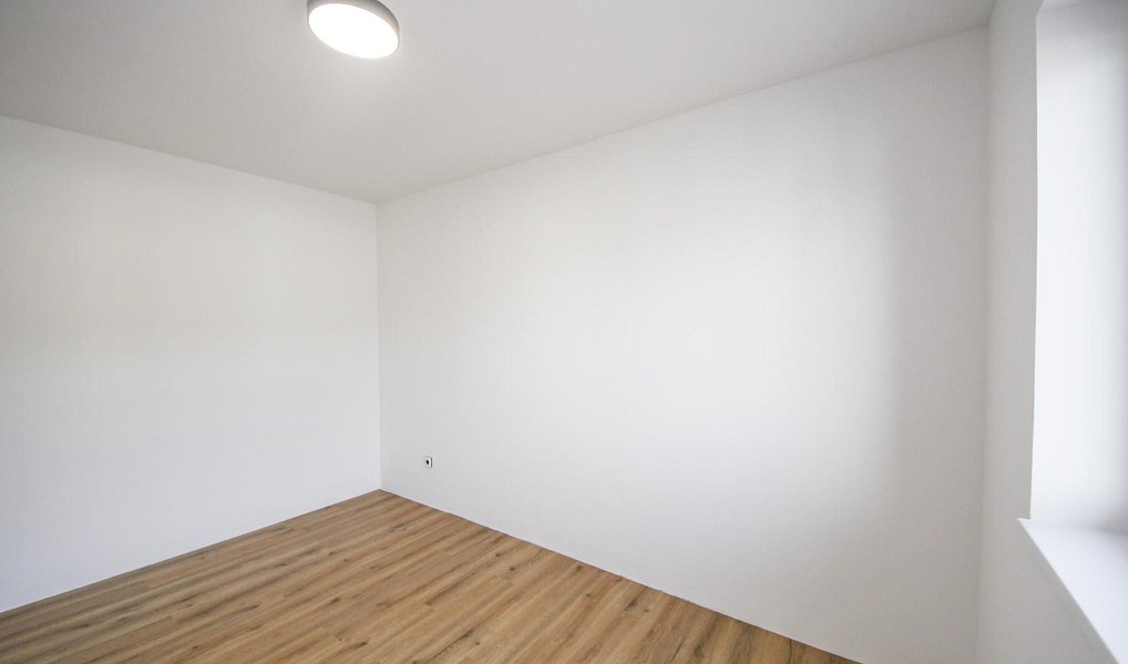 Pronájem domu 90 m² s pozemkem 500 m², Hevlín – náhled fotky 12