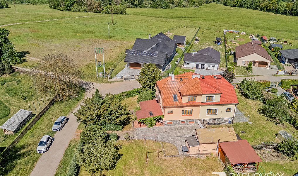 Prodej domu 170 m² s pozemkem 1 397 m², Pardubice – náhled fotky 37