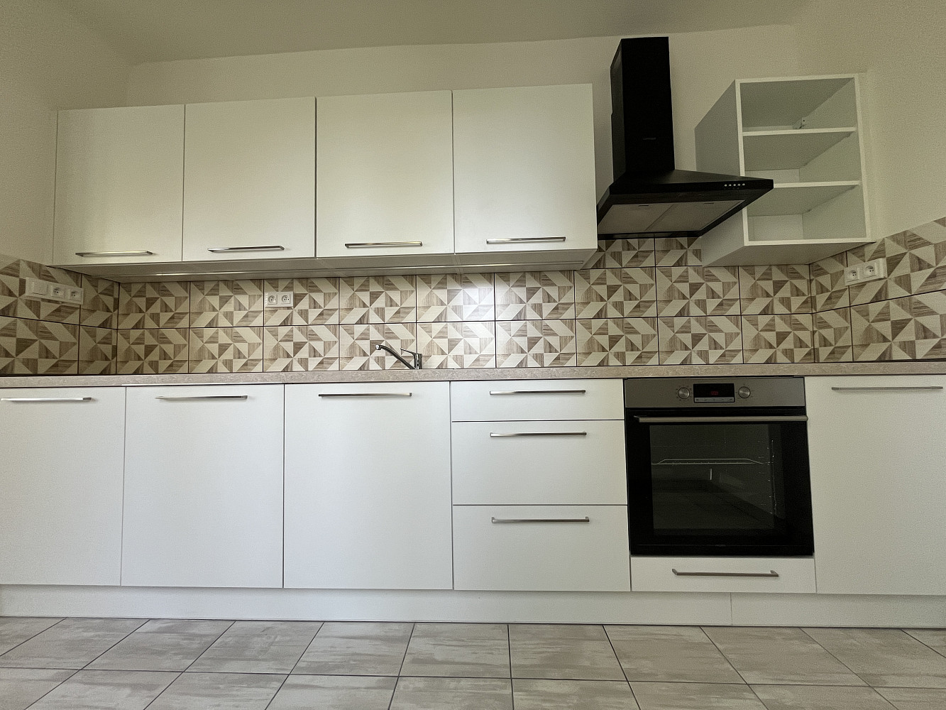 Pronájem bytu 2+1 50 m² — photo 2