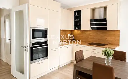 Pronájem bytu 1+kk 34 m²