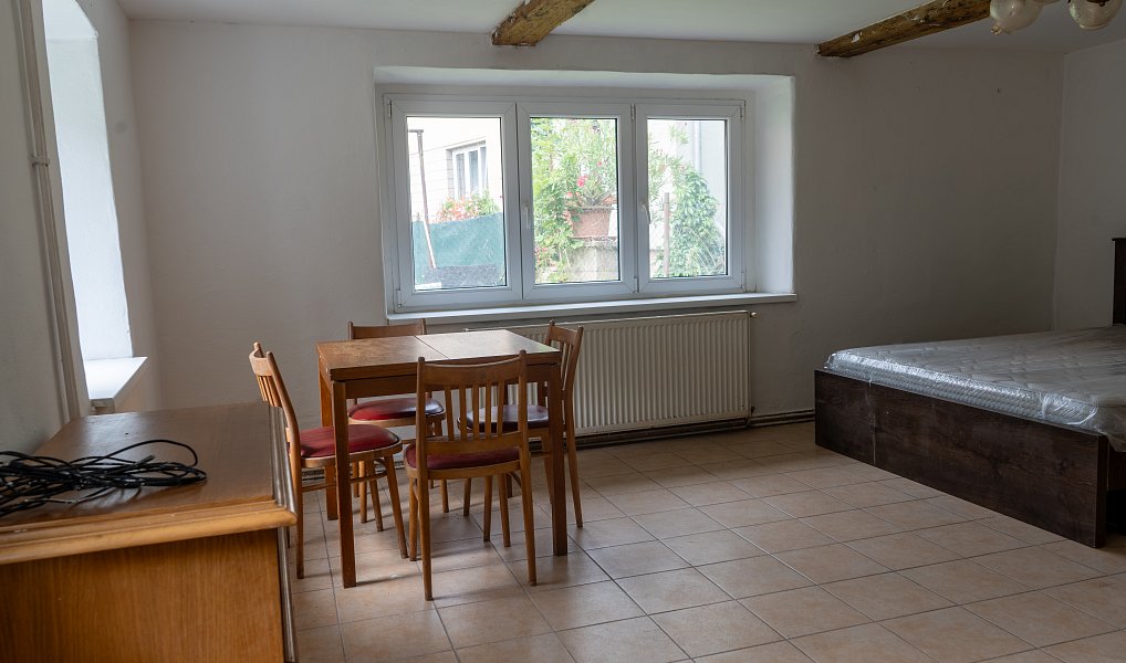 Prodej domu 117 m² s pozemkem 284 m², Nová Paka – náhled fotky 2