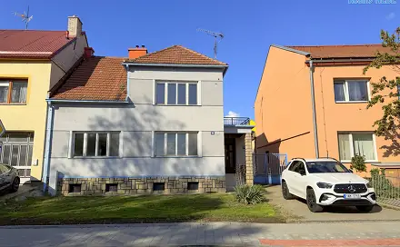 Pronájem domu 150 m² s pozemkem 1 406 m², Sokolská, Hluk, okres Uherské Hradiště