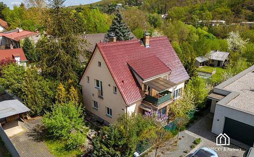 Prodej domu 196 m² s pozemkem 1 164 m², Pod spravedlností, Praha 5 - Zbraslav