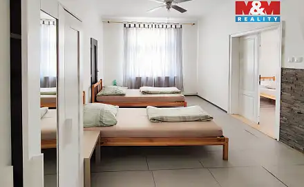Pronájem domu 95 m² s pozemkem 337 m², Náměstí, Mýto, okres Rokycany