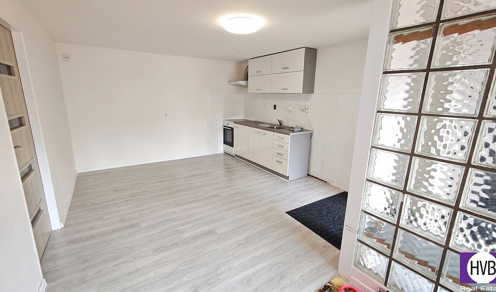 Pronájem bytu 2+kk 42 m², Praha – náhled fotky 6